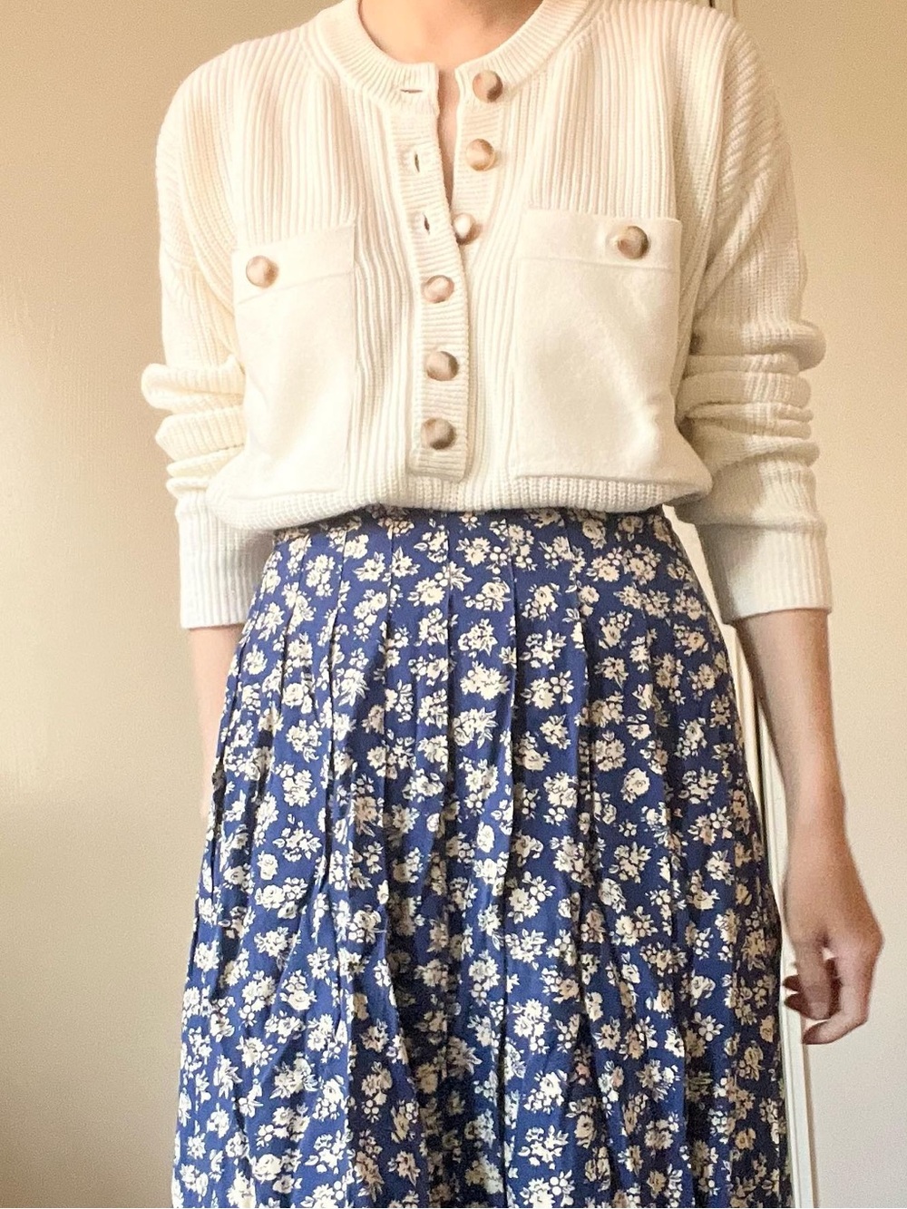Sézane Alicia Skirt in Cara Print FR 42 / US 10 - Picture 13 of 16